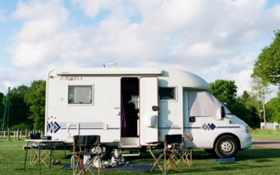Vérifications techniques pour un camping-car et van avant de partir en voyage